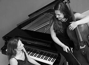 Ilka Kraske & Margret Krahm Ilka Kraske & Margret Krahm
